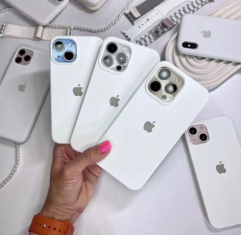 WHITE SILICON CASE