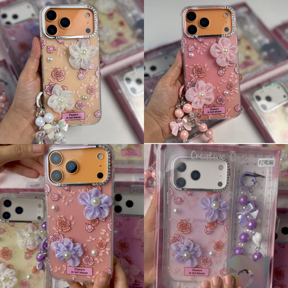 Flower 🌼 Bloom Case With Chain (NEW)