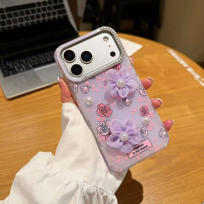 Flower 🌼 Bloom Case With Chain (NEW)